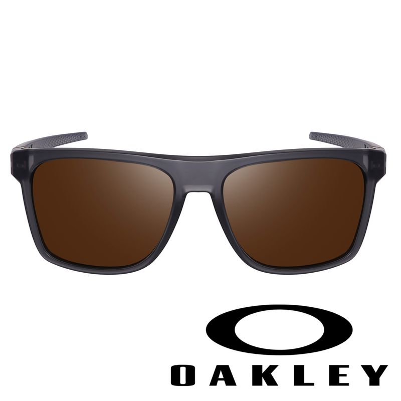 okley--1-.jpg
